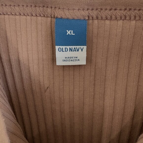 Old Navy Fitted Cropped Lettuce-Edge Rib Knit Tank Top Chocolate Brown Size XL - Picture 5 of 6